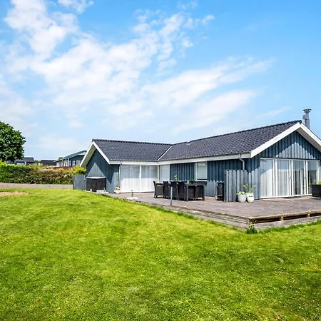 Holiday home Stunning In *