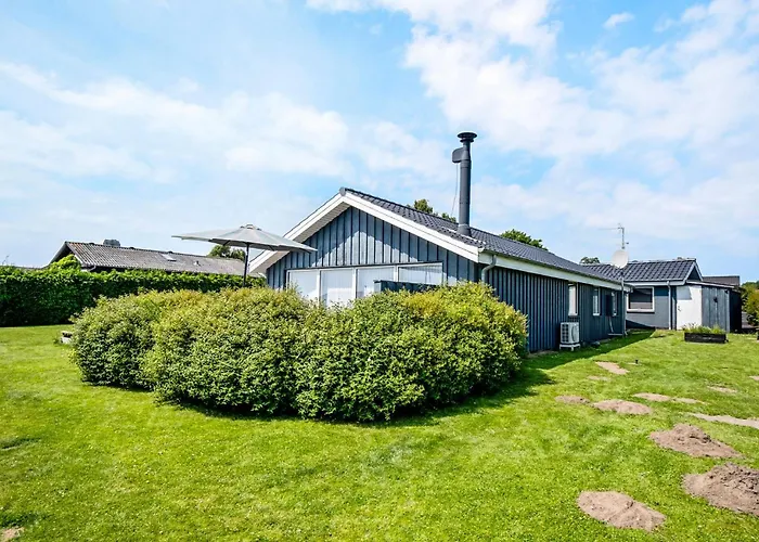 Stunning In Tatil Evi Fåborg